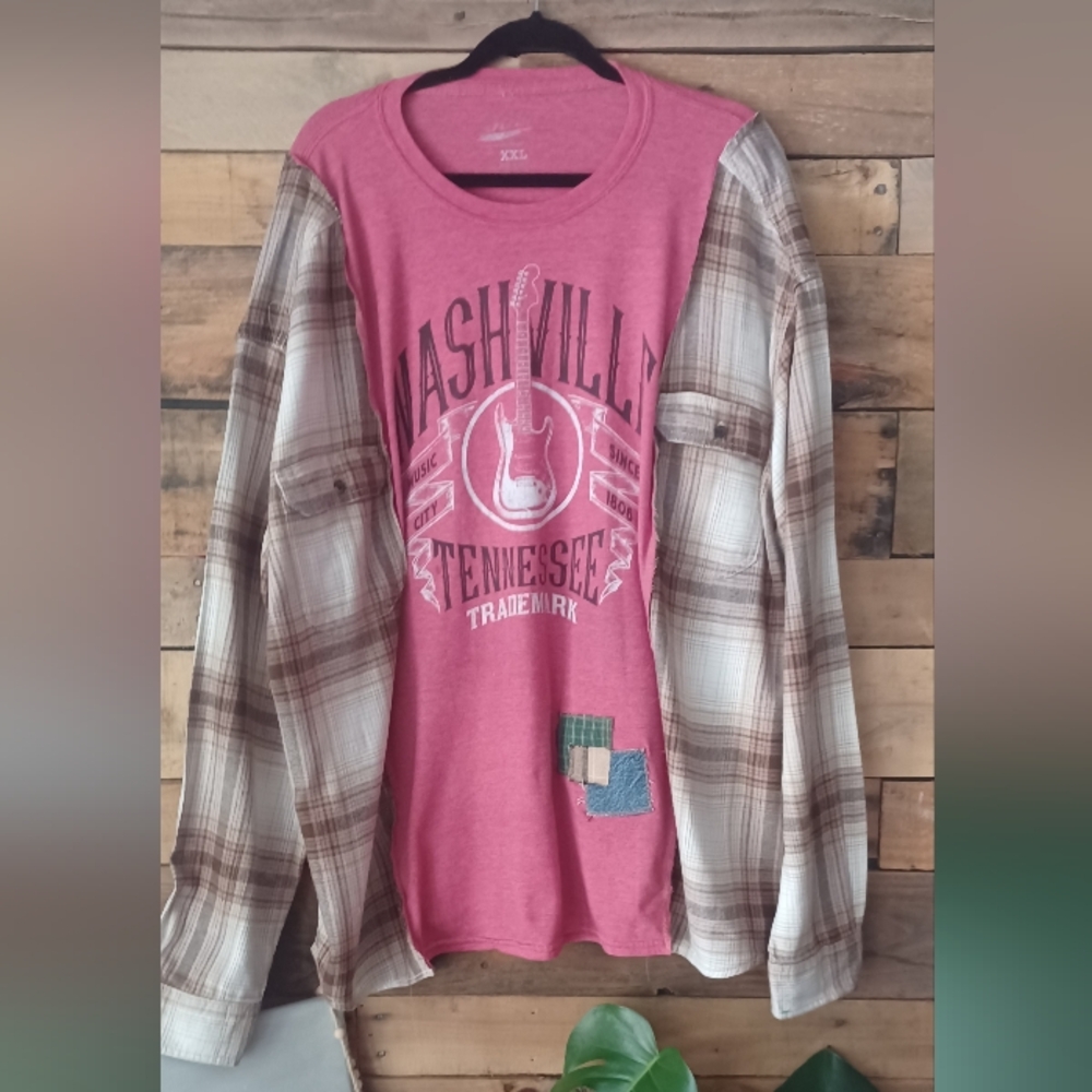 Pink Nashville Tennessee Graphic Women's Top